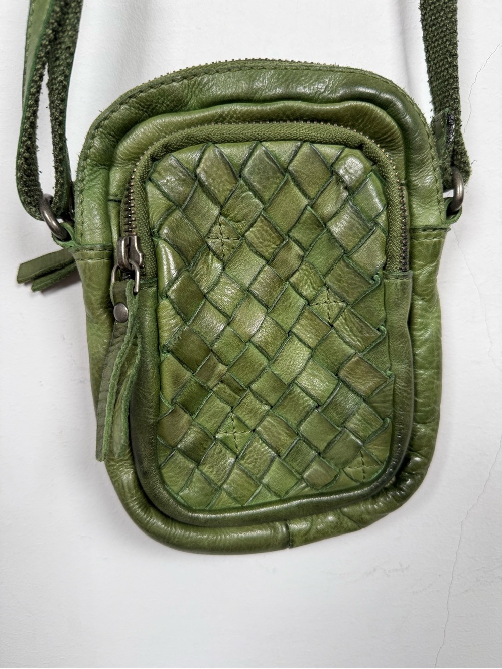 ENICCI Green Genuine Woven Leather Crossbody Bag Mini  Pouch Boho Vintage